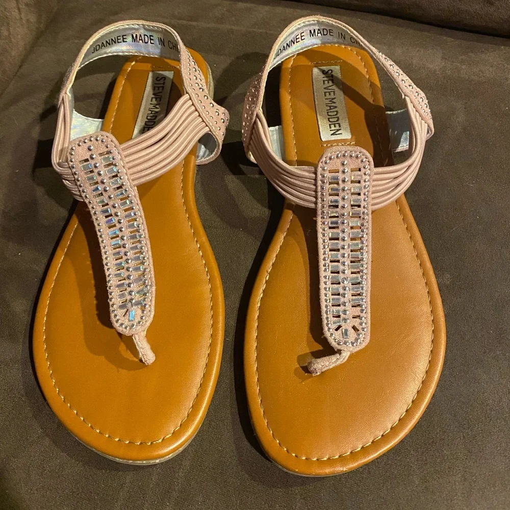 Youth Steve Madden sandals